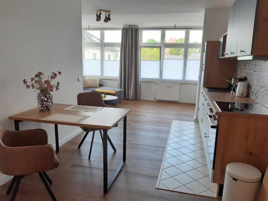Helle, Offene Whg Im Zentrum Vom Ostseebad Goehren غورين المظهر الخارجي الصورة